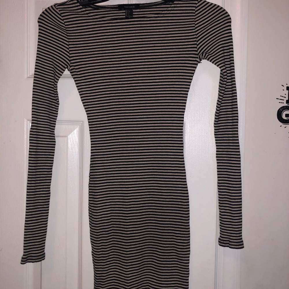 Long sleeve dress